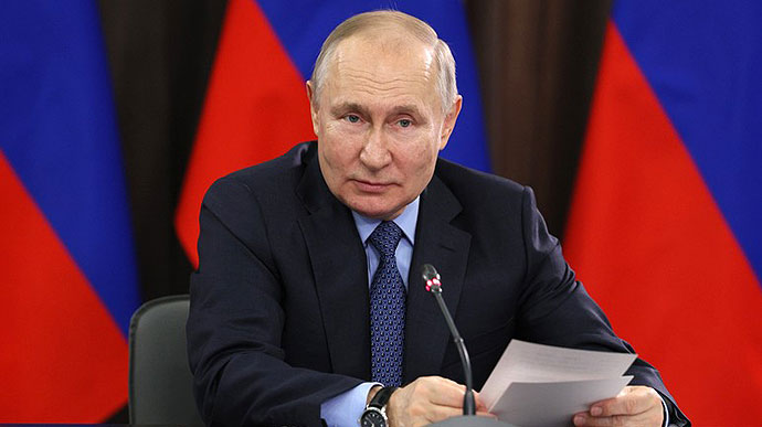 Дату смерті напишуть самі: політична еліта Росії шукає шлях позбутися Путіна