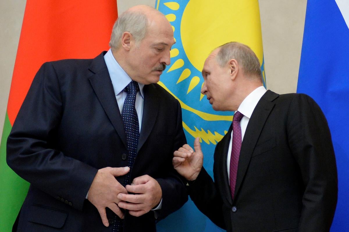 "Лукашенко зробив свій вибір": у МЗС відреагували на повернення Путіну "вагнерівців"   
