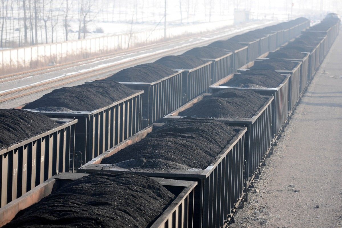 Washington Post: Росія торгує краденим вугіллям з України, щоб фінансувати війну