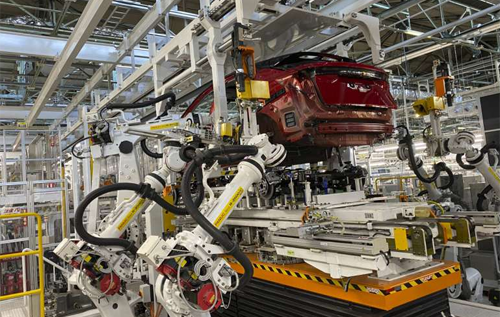 Nissan представил безлюдную фабрику будущего