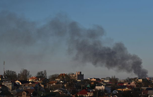 Чомусь в Росії неспокійно: у Курській області пролунали вибухи, а у Тульській впав невідомий дрон