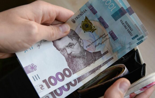 "Мінімалку" необхідно підвищити хоча б до 10000 грн: в Україні доведеться повністю змінити підхід до визначення рівня заробітної плати, – експерти