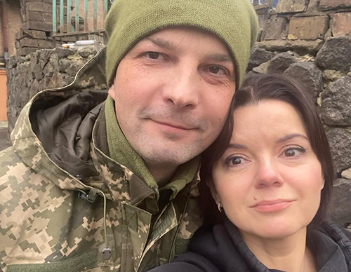 "Мама для нього померла в Бучі": Марічка Падалко зізналася, після якої розмови її чоловік викреслив батьків-росіян зі свого життя