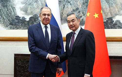 Китай заявив про "посилення стратегічної співпраці" з Росією