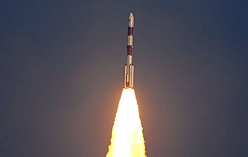 Индийская ракета запустила на орбиту первый бразильский спутник. ВИДЕО