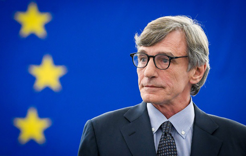 Глава Европарламента заявил об "очень напряженных" отношениях с РФ и призвал к ужесточению санкций