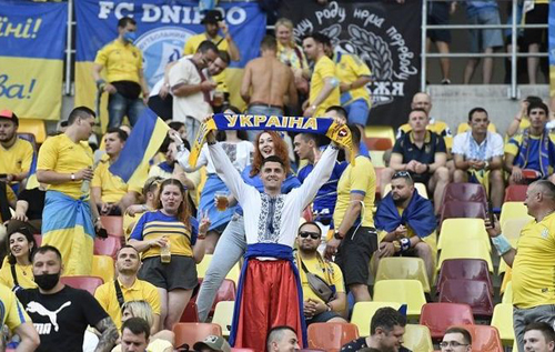 Телеканал "Россия 1" испугался матча Украина – Швеция, заменив его на шоу с Соловьевым
