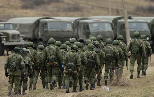 РФ наращивает количество войск у границы с Украиной, – СМИ