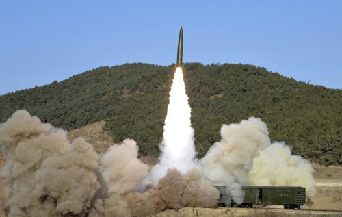 Северная Корея запустила "железнодорожные" ракеты