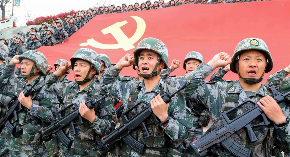 Сі Цзіньпін має плани на Тайвань і хоче перемоги у "локальній війні", але невдачі РФ стають небезпечним "сигналом" – CNN