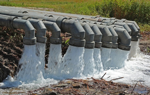 В Крыму предложили повысить стоимость воды, потому что она "слишком дешёвая". ВИДЕО