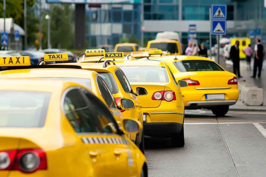 98% ринку таксі в Україні перебуває в тіні – аналітик