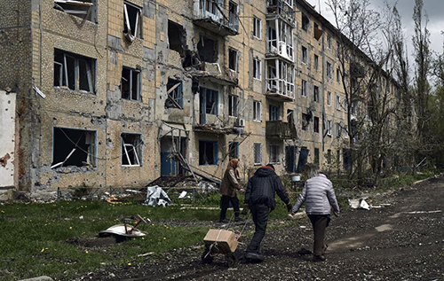 В Авдіївці окупанти розстріляли цивільних, які чекали на "руській мір", – офіцер ЗСУ
