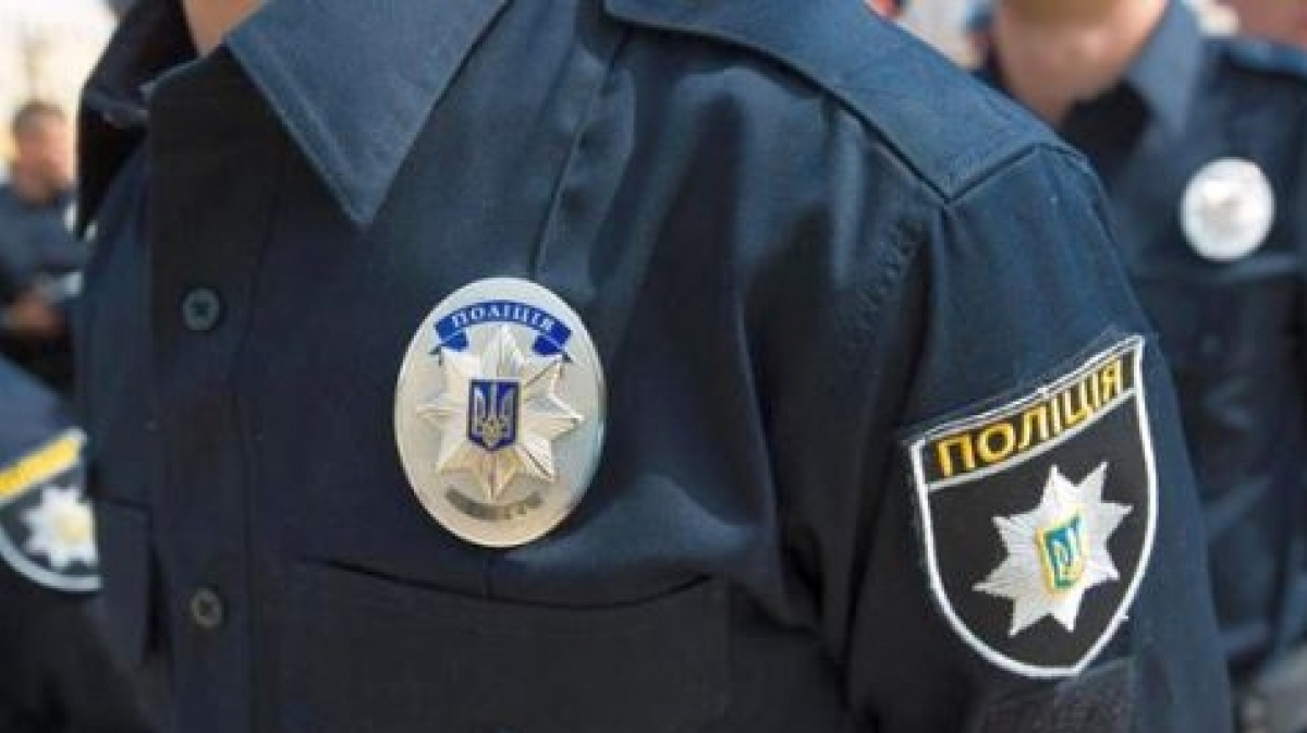 У поліції Київської області шість років платили зарплату підставним особам