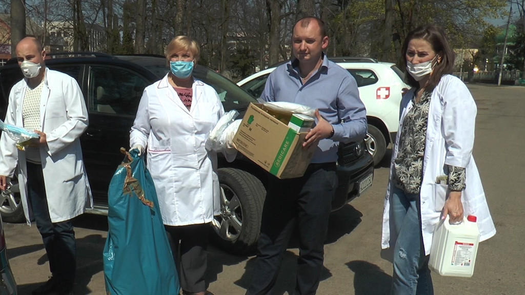 Вторая масштабная партия медицинской помощи прибыла на Закарпатье. ФОТО, ВИДЕО
