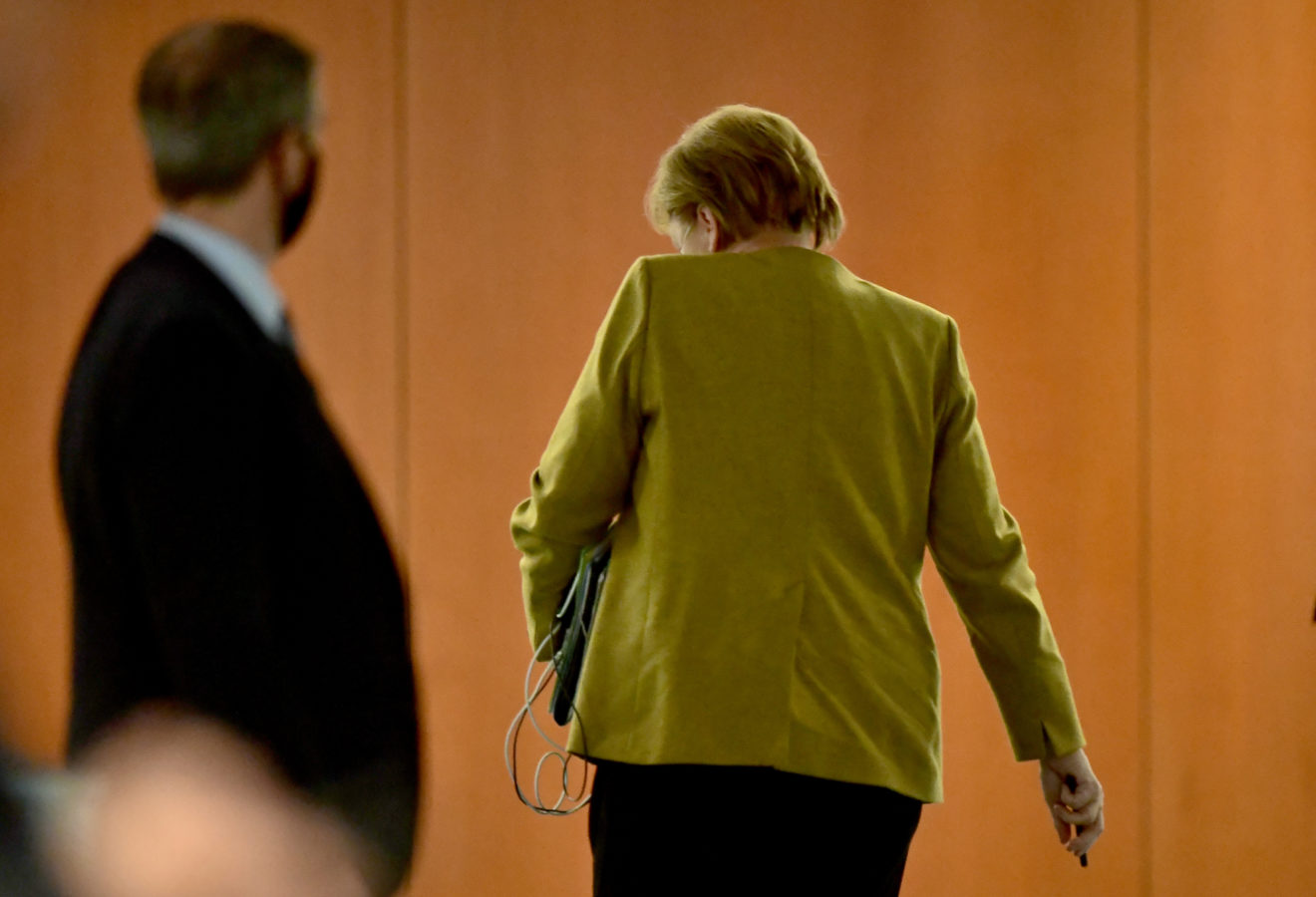 Не можна недооцінювати роль Меркель у виборчих перегонах в Німеччині – Financial Times