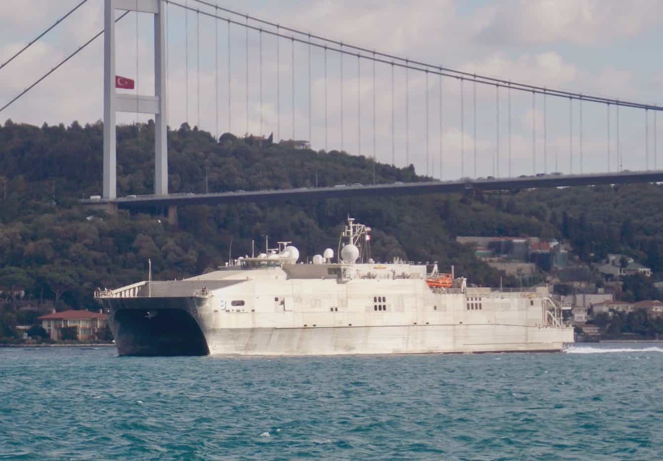 Десантне судно Yuma ВМС США увійшло у Чорне море