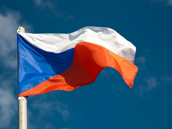В Чехии заявили, что могут рассмотреть отправку своих военных в Украину