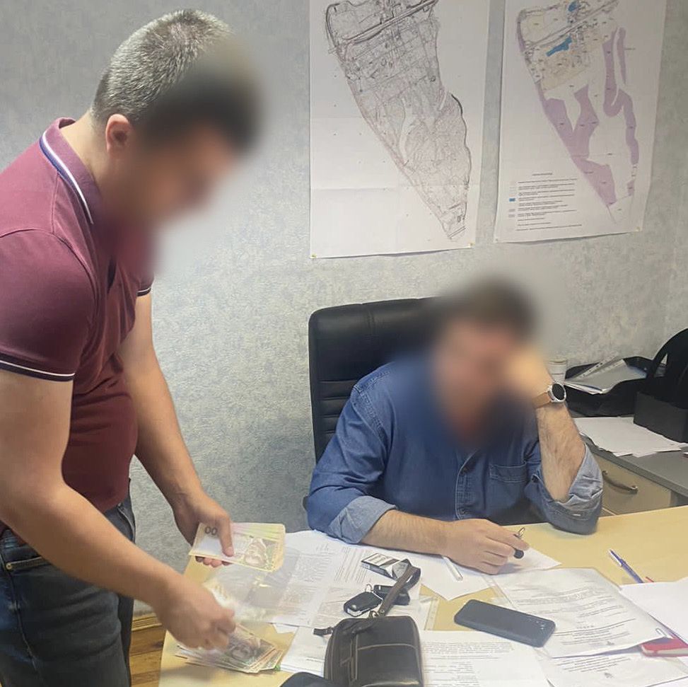 Затримано директора київського "Гідропарку": вимагав хабар за дозвіл на каруселі