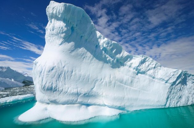 Українські вчені встановили несподівану причину танення льодовиків в Антарктиці