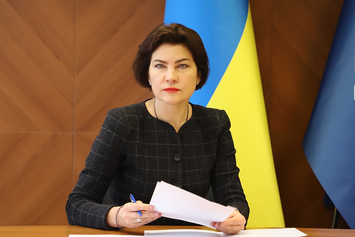 НАБУ: Суд и Офис Венедиктовой пытаются защитить министра времен Януковича