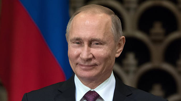 В титуле "убийцы" для Путина есть даже что-то лестное. Такая себе "достоевщина" – Павел Казарин