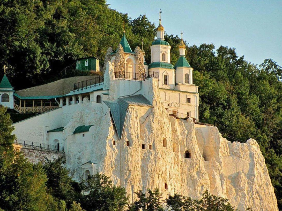 Українські лаври можуть віддати в управління патріарху РПЦ Кирилу