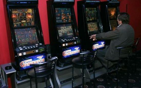 Експерт розповів про хід боротьби держави з нелегальними казино