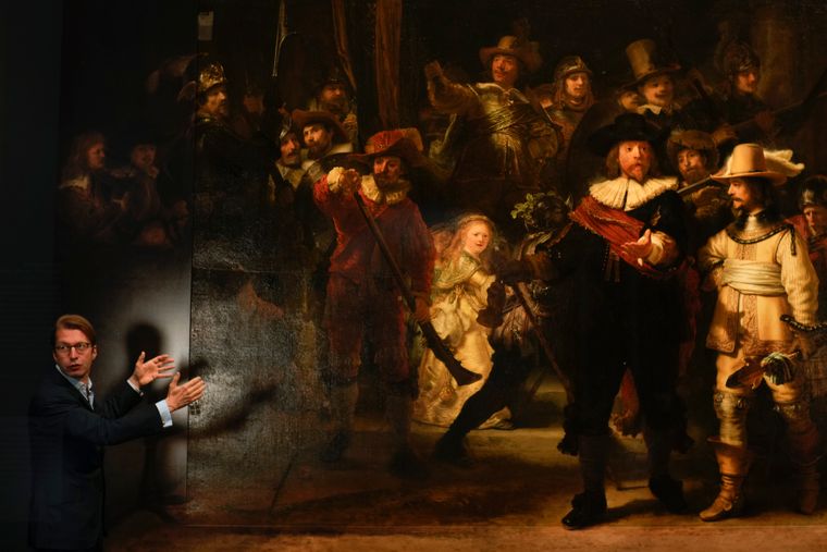 "Нічну варту" Рембрандта колись обрізали, щоб вмістити на стіні. Тепер штучний інтелект повернув їй оригінальний вигляд