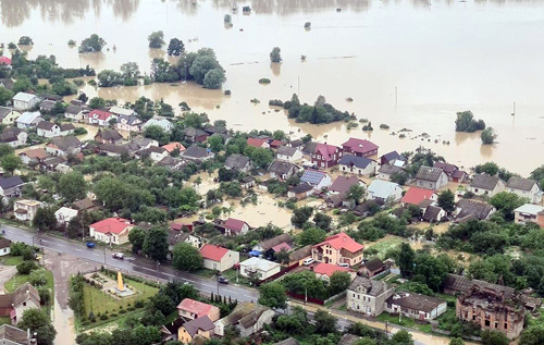 Угорщина допоможе в ліквідації наслідків паводка на заході України