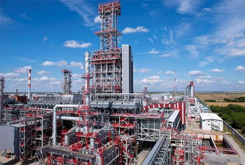 Єдиний НПЗ Сербії може призупинити роботу через низький рівень води у Дунаї