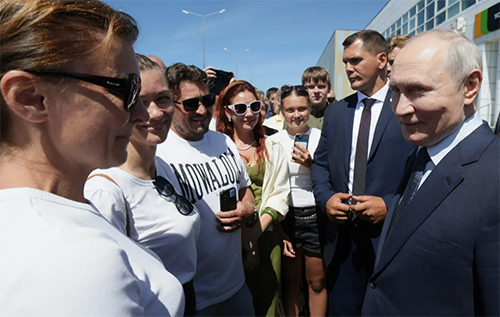 Японія готує жорстку відповідь Путіну за його візит на Курили Японія готує жорстку відповідь Путіну за його візит на Курили