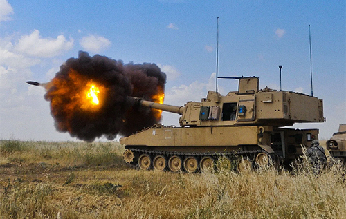Новий пакет допомоги: США вперше передають Україні САУ М109 Paladin та "вбивців танків"– бронемашини M2 Bradley