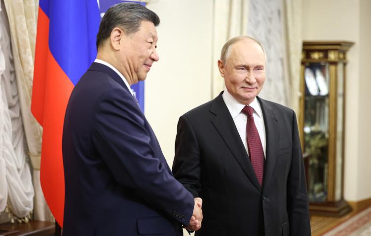 Візит Сі Цзіньпіна до Москви: у The Telegraph розкрили, що Путін хоче отримати від Китаю