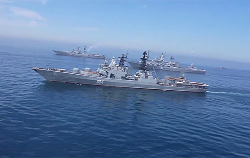 РФ розпочала масштабні військові навчання у двох океанах і у двох морях