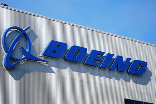 Уперше за 30 років: тисячі працівників оборонного підрозділу Boeing у США оголосили страйк