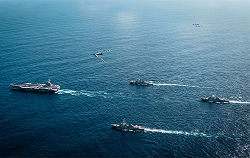 Вашингтон посилює тиск на Венесуелу: найпотужніший авіаносець США зайшов у Карибське море