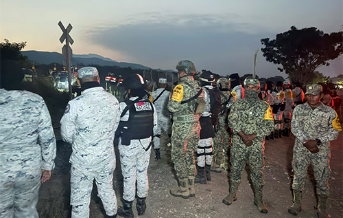 У Мексиці поїзд зійшов із рейок: майже сто людей постраждало і 13 загинули