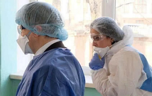 Надбавок не дочекалися: в Тернополі через COVID-19 почали звільнятися лікарі
