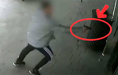 У Запоріжжі двоє військових у СЗЧ напали на поліцію: одного з них застрелили. ВІДЕО