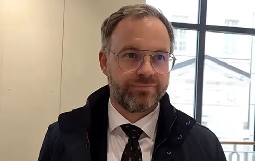 В Орбана заспокоюють, що Україна не буде нападати на Угорщину В Орбана заспокоюють, що Україна не буде нападати на Угорщину