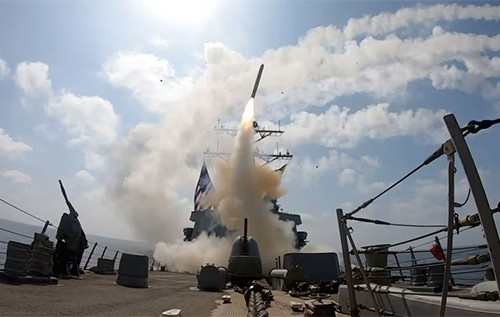 США вичерпали майже половину запасів ракет у війні проти Ірану — CNN