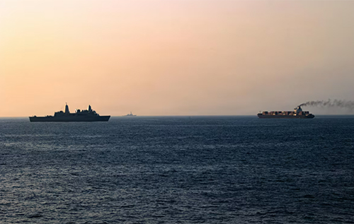 США розробляють плани ударів по об'єктах Ірану в Ормузькій протоці на випадок зриву перемир’я — CNN