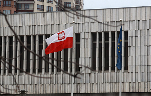 У Польщі чоловіка засудили за шпигунство для РФ, зокрема щодо стратегічного аеропорту Жешува У Польщі чоловіка засудили за шпигунство для РФ, зокрема щодо стратегічного аеропорту Жешува