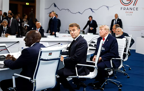 Лідери G7 погодилися посилити тиск на Росію, підтримати Україну засобами ППО та допомогти їй на полі бою — AFP Лідери G7 погодилися посилити тиск на Росію, підтримати Україну засобами ППО та допомогти їй на полі бою — AFP