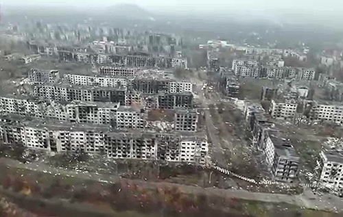 Частина Покровська та Мирнограда досі під контролем України, - військовий