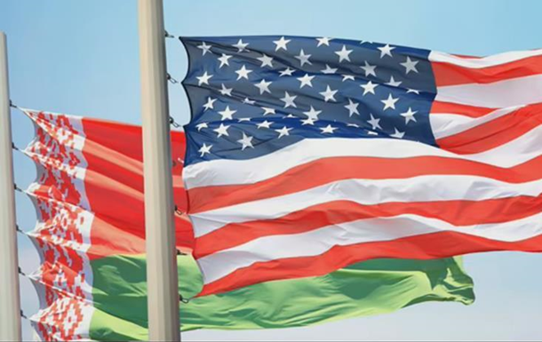 США і Білорусь ведуть перемовини про звільнення великої кількості політв’язнів, – Reuters
