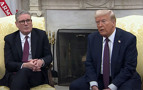 "Він хоче, щоб я поступився своєю позицією": Стармер заявив, що Трамп чинив на нього тиск через питання Гренландії