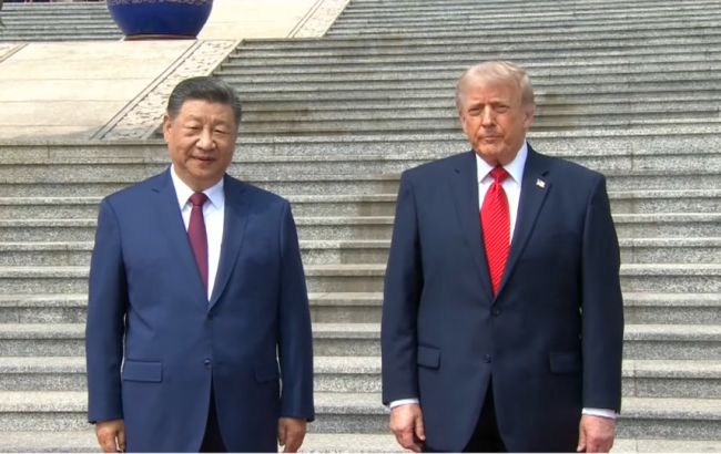 Трамп і Сі Цзіньпін провели переговори у Пекіні: лідер Китаю попередив про ризик конфлікту із США