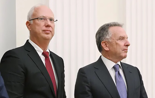 Віткофф і Дмітрієв намагаються "відірвати" частину України, — The Hill